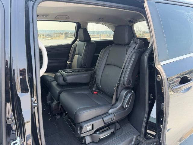 Used 2025 Honda Odyssey EX-L image 10