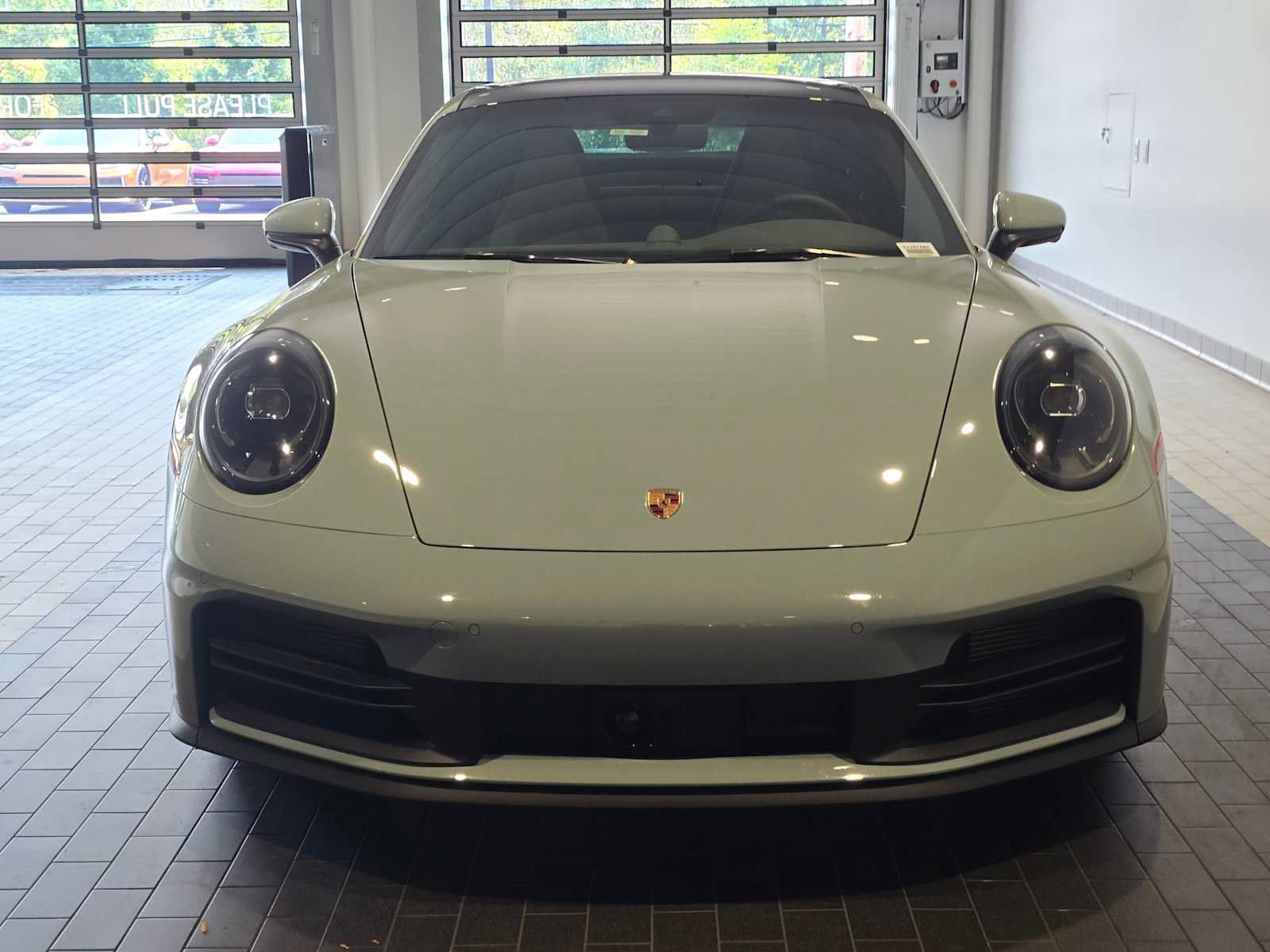 Used 2025 Porsche 911 Carrera S RWD image 10