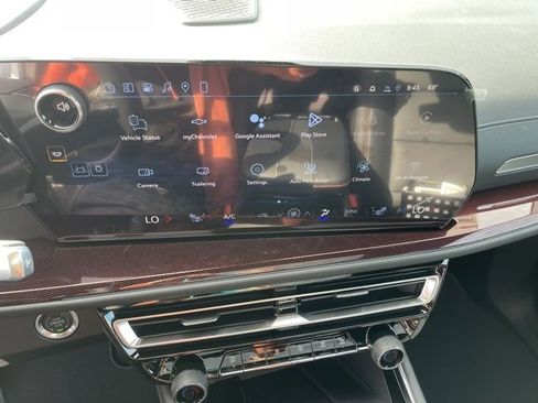 New 2026 Chevrolet Traverse Z71 w/ Enhanced Driving Package image 18