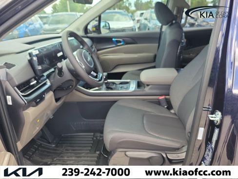 New 2026 Kia Carnival LX FWD image 22