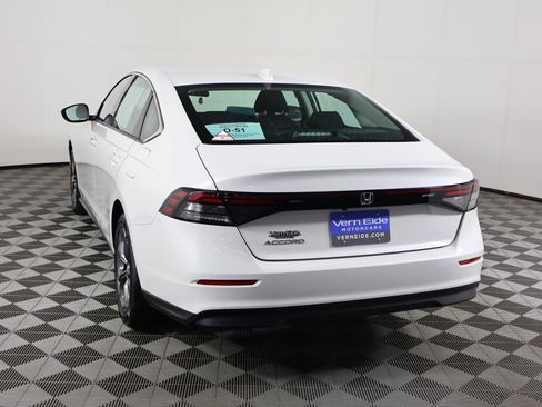 Used 2023 Honda Accord EX image 7