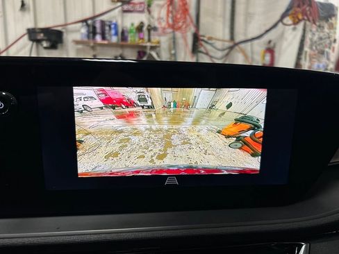 Used 2024 Buick Envista Avenir image 23