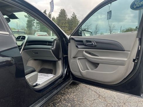 Used 2015 Chevrolet Malibu LT image 36