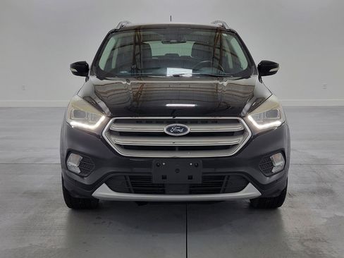 Used 2018 Ford Escape Titanium w/ Ford Safe & Smart Package AWD/4WD image 3
