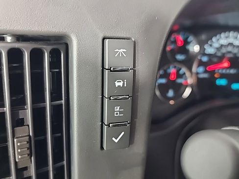 New 2025 Chevrolet Express 3500 w/ Driver Convenience Package image 30