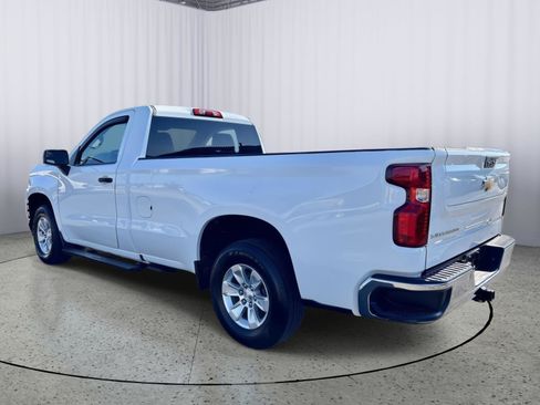 Used 2021 Chevrolet Silverado 1500 W/T w/ WT Value Package AWD/4WD image 10