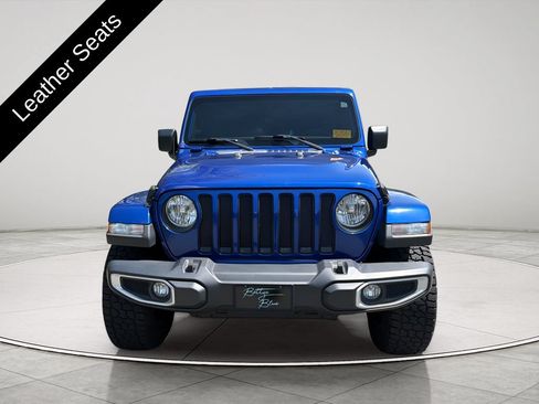 Used 2020 Jeep Wrangler Unlimited Sahara AWD/4WD image 2