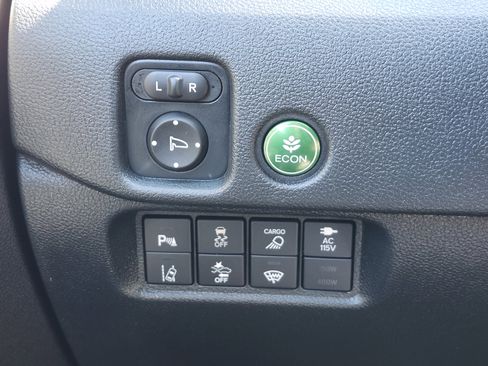 Used 2023 Honda Ridgeline Black Edition image 14