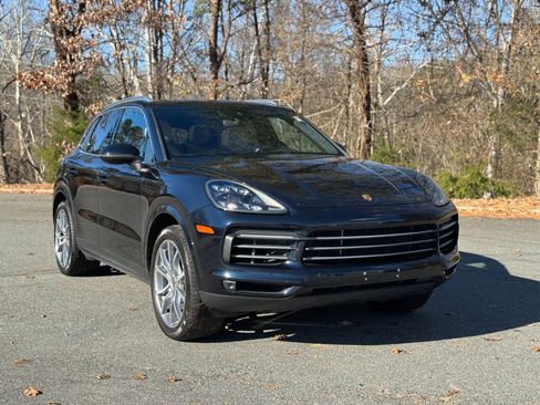 Used 2019 Porsche Cayenne image 17