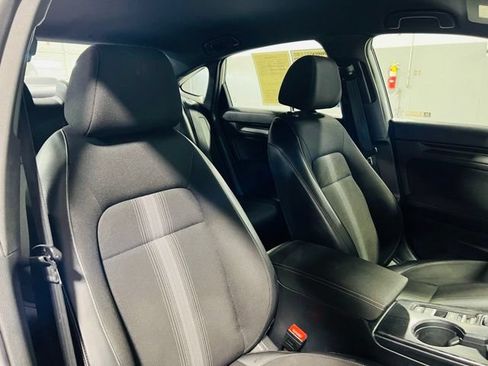 Used 2023 Honda Civic Sport image 35