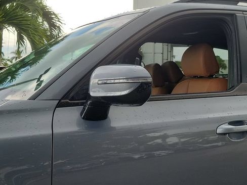 Certified 2024 Kia Telluride SX X-Line AWD/4WD image 6