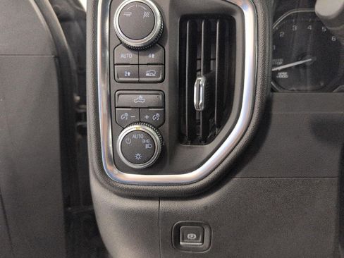 Used 2019 GMC Sierra 1500 SLE AWD/4WD image 10