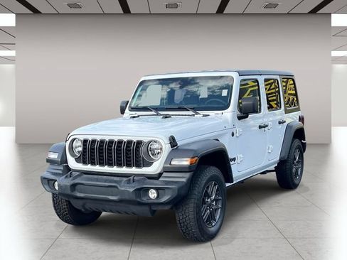 Used 2025 Jeep Wrangler Unlimited Sport AWD/4WD image 8