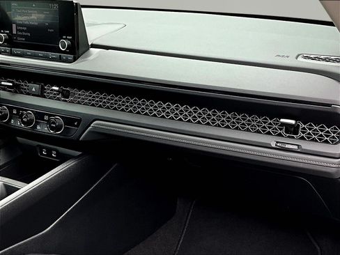 Used 2023 Honda Accord EX image 25