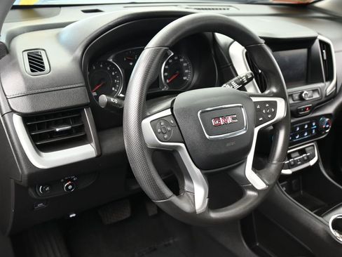 Used 2023 GMC Terrain SLE image 14