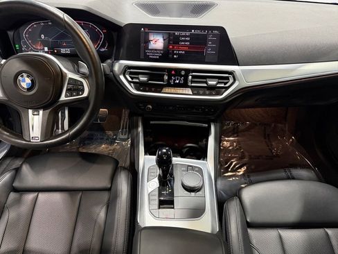 Used 2023 BMW 430i xDrive Coupe w/ M Sport Package image 35