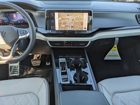 New 2026 Volkswagen Atlas Cross Sport SEL Premium R-Line image 15