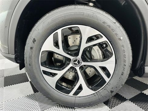 New 2026 Mercedes-Benz GLC 350e 4MATIC image 8
