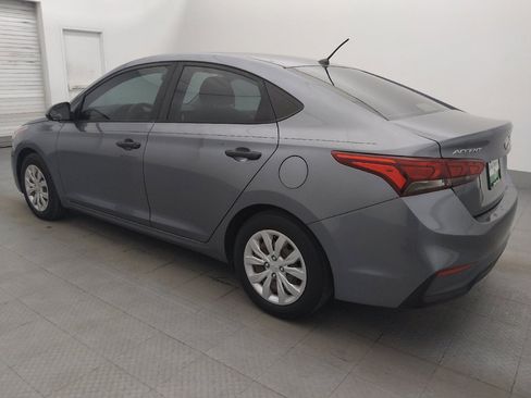 Used 2020 Hyundai Accent SE FWD image 3