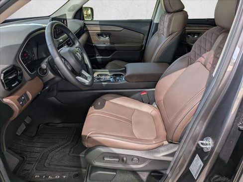 Certified 2026 Honda Pilot Elite image 17