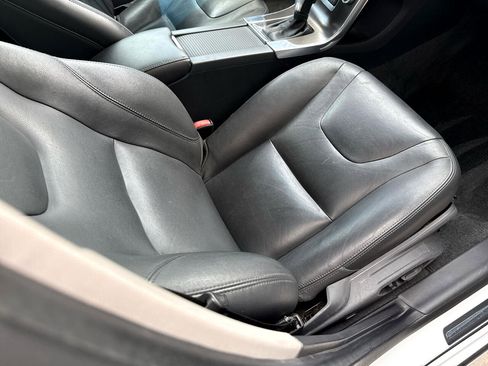 Used 2016 Volvo V60 T5 Premier image 49