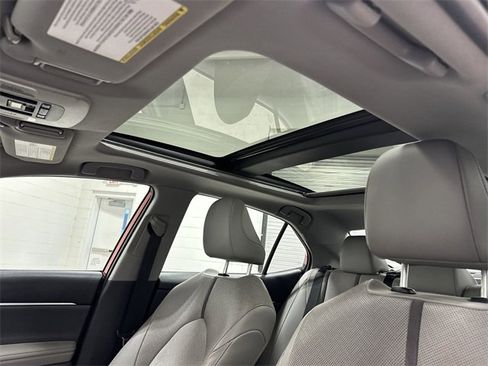 Used 2023 Toyota Camry XLE image 29