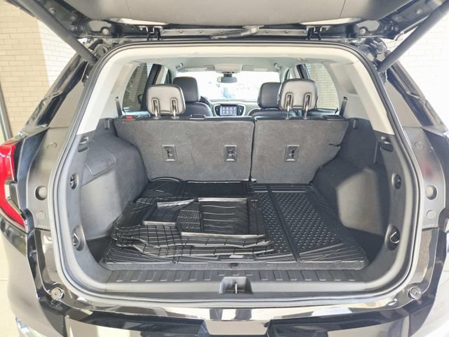 Used 2020 GMC Terrain SLT w/ Preferred Package AWD/4WD image 13