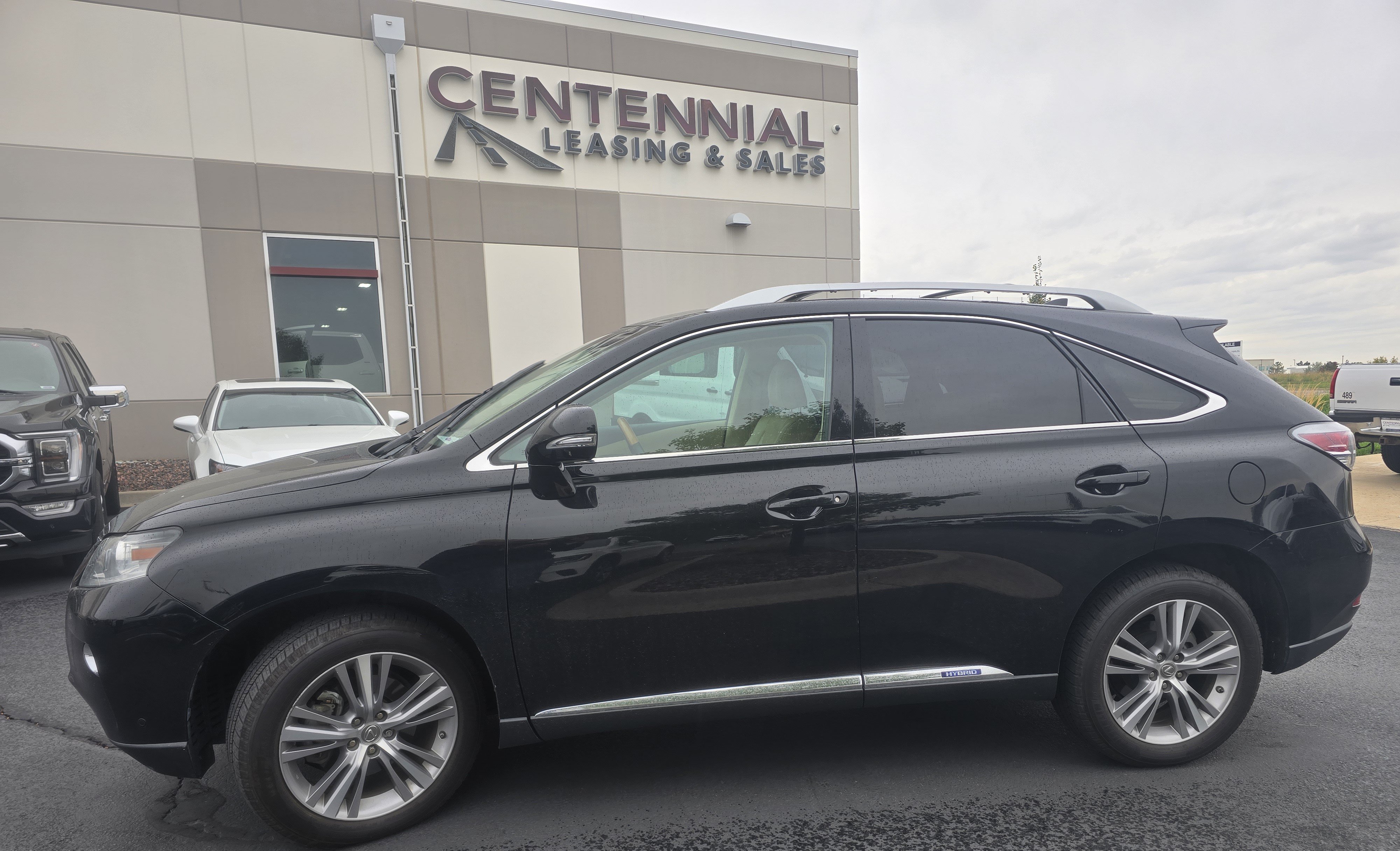 Used 2015 Lexus RX 450h AWD image 4