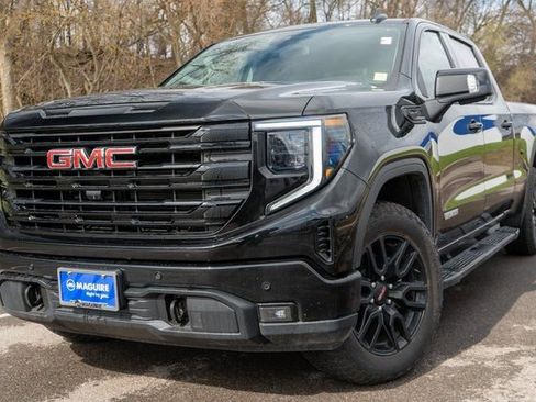 Used 2025 GMC Sierra 1500 Elevation w/ Elevation Premium Package image 1