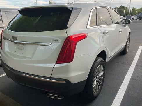 Used 2019 Cadillac XT5 FWD image 6