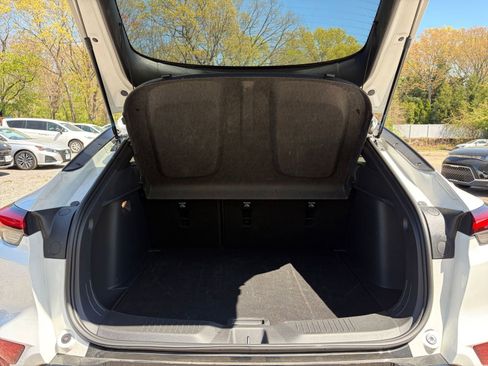 Used 2025 Buick Envista Sport Touring FWD image 30