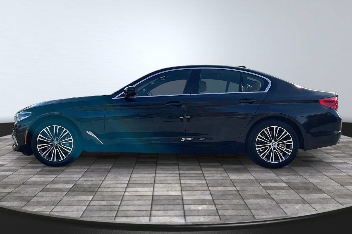 Used 2019 BMW 530i xDrive AWD/4WD image 4