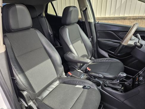 Used 2017 Buick Encore Sport Touring image 24