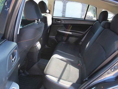 Used 2016 Subaru Crosstrek 2.0i Premium image 25