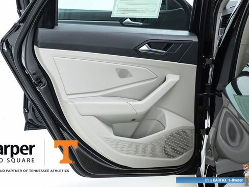 Used 2023 Volkswagen Jetta SE image 53