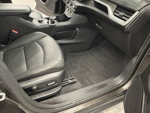 Used 2020 GMC Terrain SLT w/ Preferred Package image 33