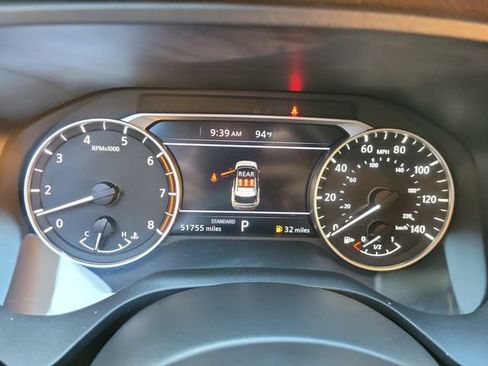 Used 2023 Nissan Rogue SV FWD image 31