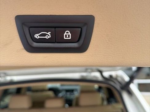 Used 2016 BMW X3 xDrive28i image 10