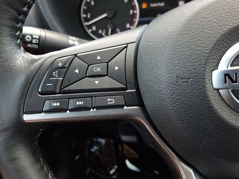 Used 2023 Nissan Sentra SV w/ All-Weather Package FWD image 19