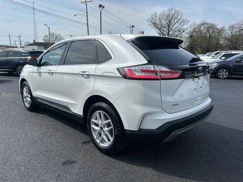 Used 2024 Ford Edge SEL w/ Convenience Package image 7