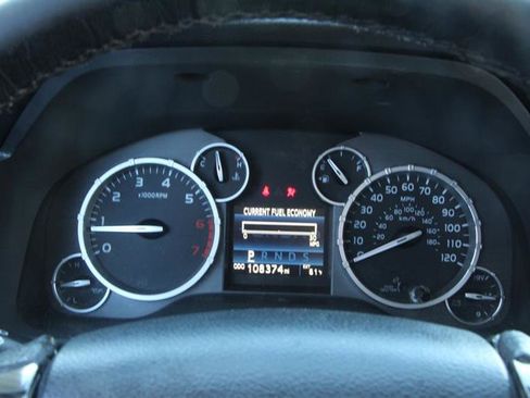 Used 2015 Toyota Tundra SR5 w/ TRD Off Road Package image 27