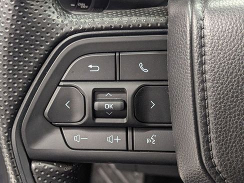 New 2025 Toyota Tacoma SR image 12