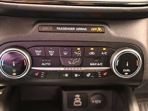Certified 2024 Ford Escape ST-Line AWD/4WD image 23