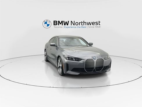 New 2025 BMW i4 xDrive40i w/ Parking Assistance Package image 7