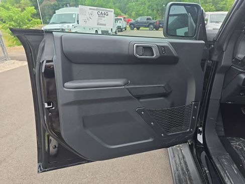 New 2026 Ford Bronco Outer Banks AWD/4WD image 9