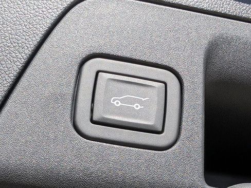 Certified 2023 Buick Envision Preferred image 13