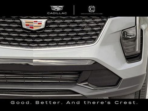 Used 2024 Cadillac XT4 Premium Luxury AWD/4WD image 7