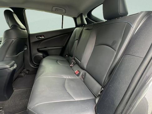 Used 2021 Toyota Prius Limited FWD image 9