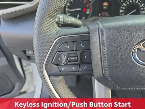 Certified 2026 Toyota Tundra SR5 w/ SR5 Premium Package AWD/4WD image 20