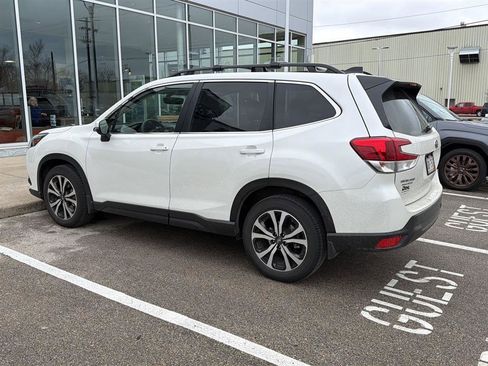 Used 2024 Subaru Forester Limited image 5